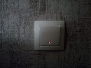 Установка выключателя2